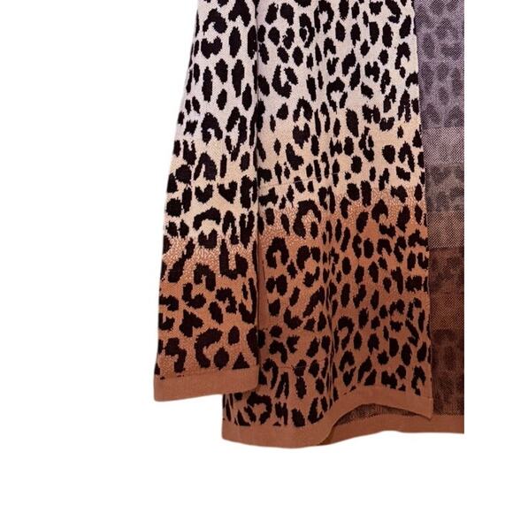 Land’s End 1X Open Front Leopard Ombre Cardigan Sweater with Pockets - Picture 5 of 6